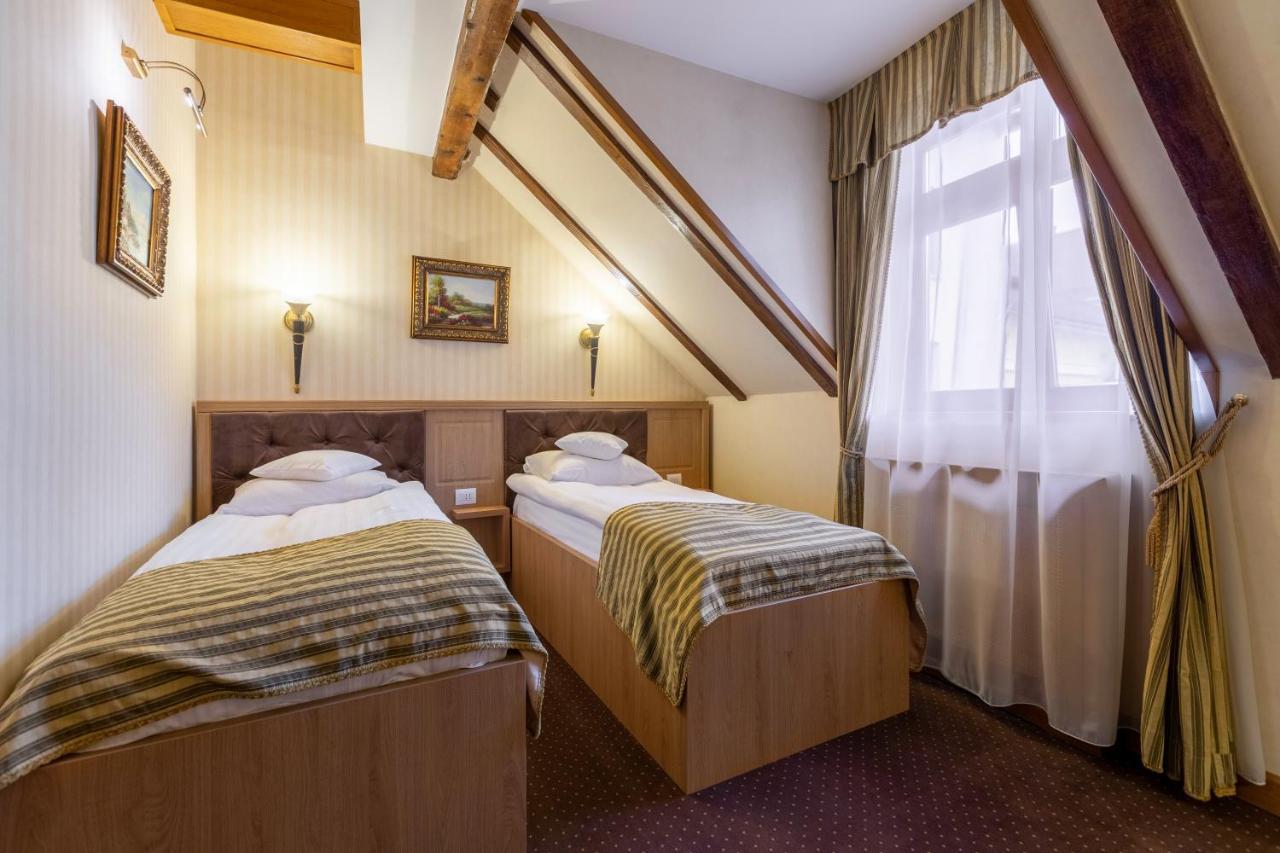 Hotel Am Ring Σίμπιου Εξωτερικό φωτογραφία